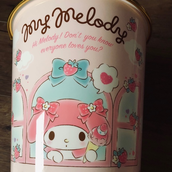 Only 1 Left! MY MELODY-Imported (NWT) Plastic Waste Basket - Picture 4 of 11